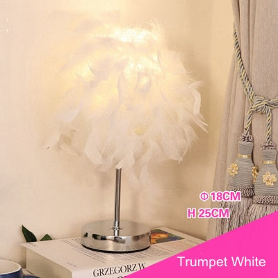 Simple And Stylish Feather Table Lamp - decoratebyyou